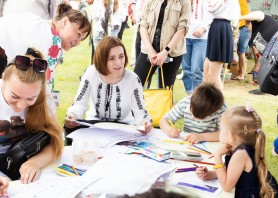 Președintele Maia Sandu, mesaj de Ziua Copilului: „Suntem datori să le asigurăm o copilărie fericită”